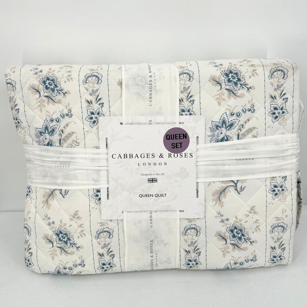 NWT Cabbages & Roses London India Rose Blue/White Floral QUEEN Quilt 100% Cotton